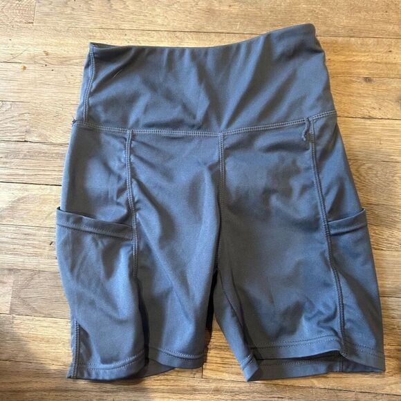 Bundle leggings athletic shorts size small - Picture 2 of 12